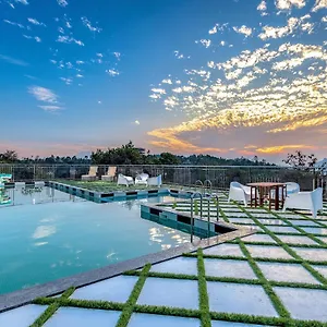 White House, 4*, Munnar India